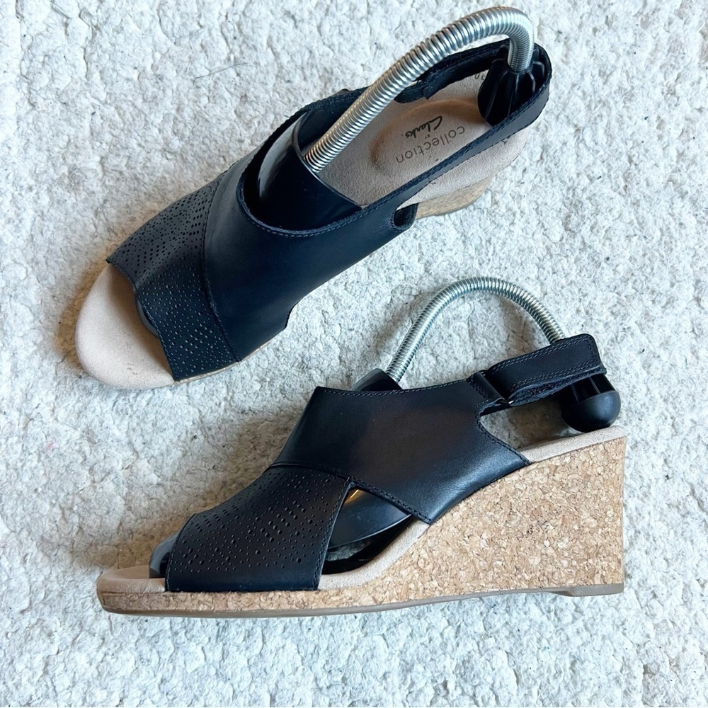 Clarks: Lafley Joy Criss Cross Black Leather Peep Toe Cork Wedge Sandals Sz 10